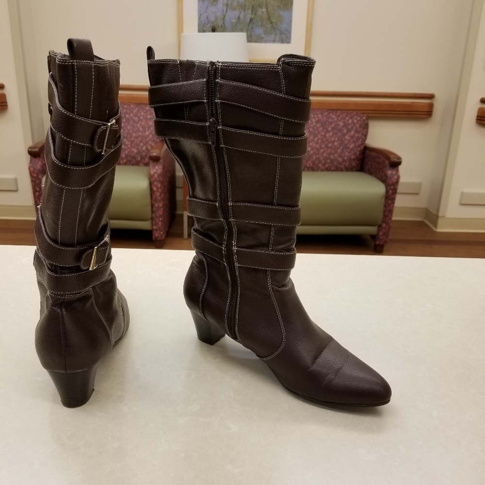 Boots - Picture 2 of 2